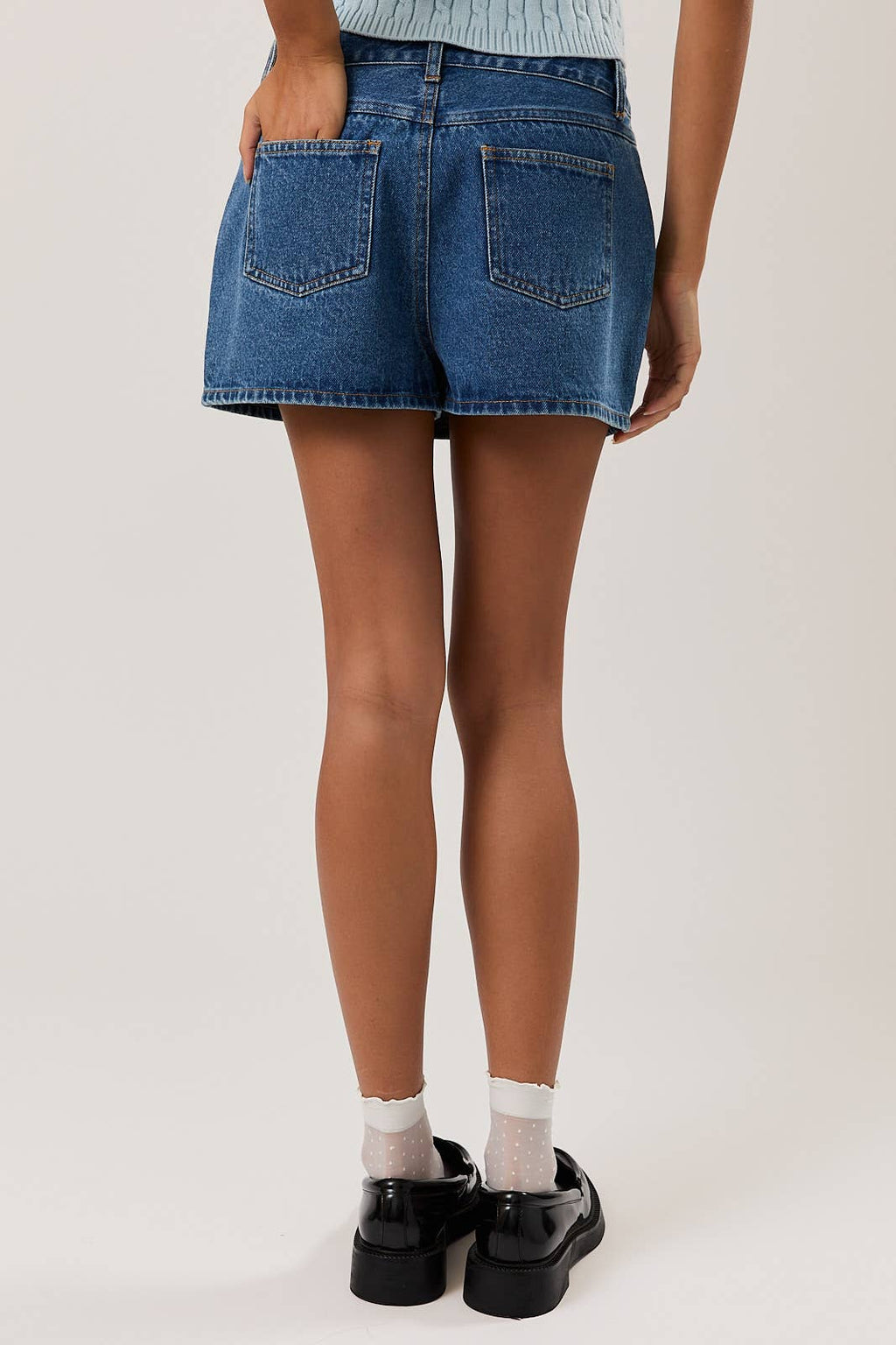 MID WAIST DENIM SKORT