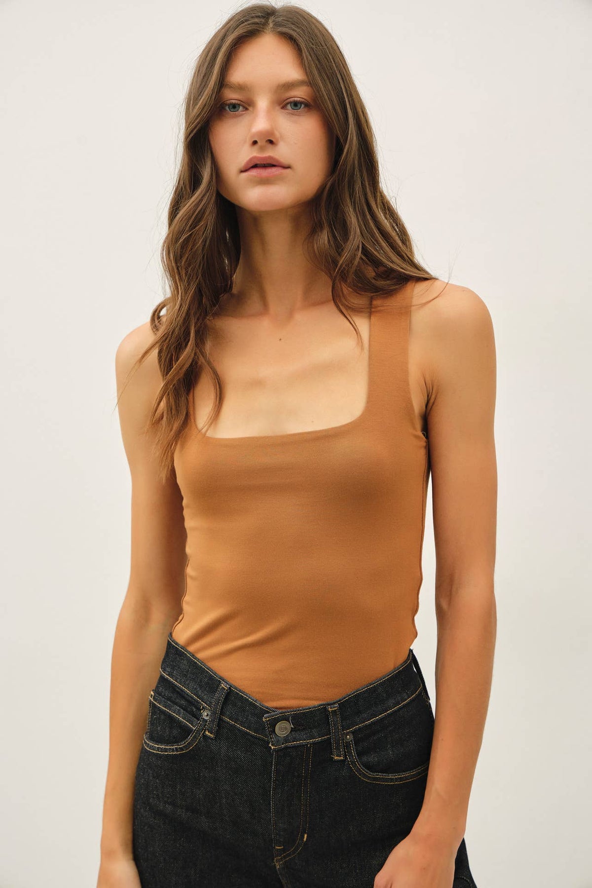 DOUBLE LINED SQUARE NECK TANK