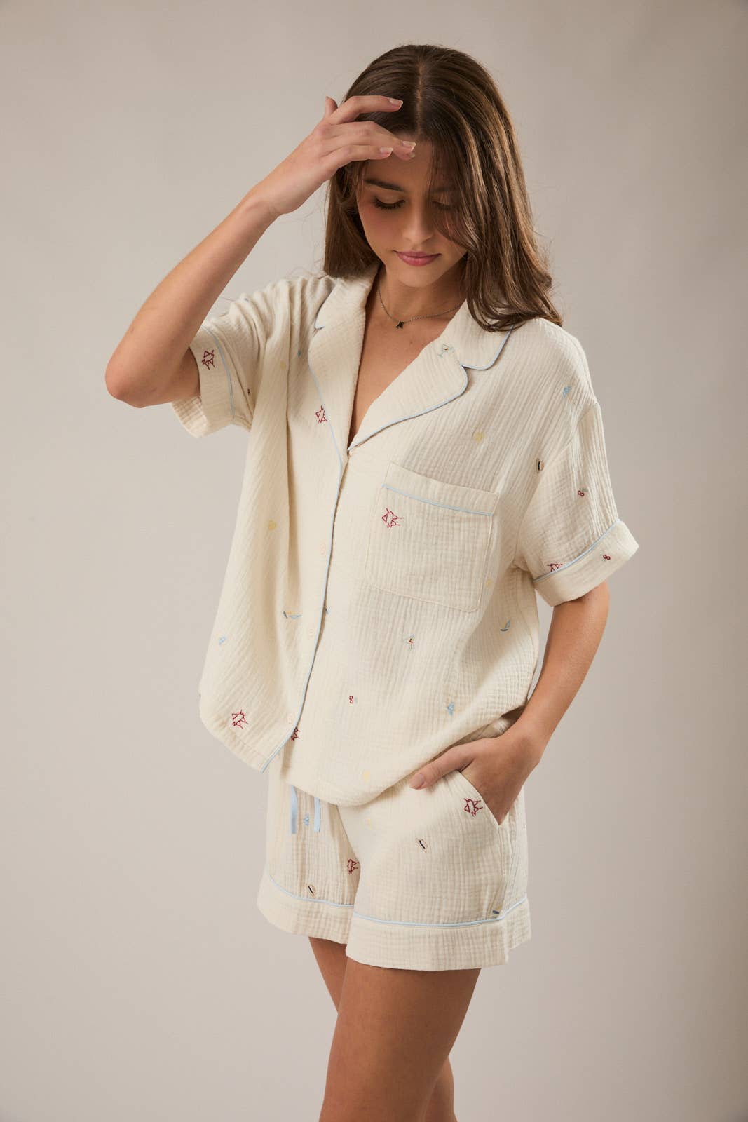 EMBROIDERED DETAIL SHORT SLEEVE PAJAMA TOP
