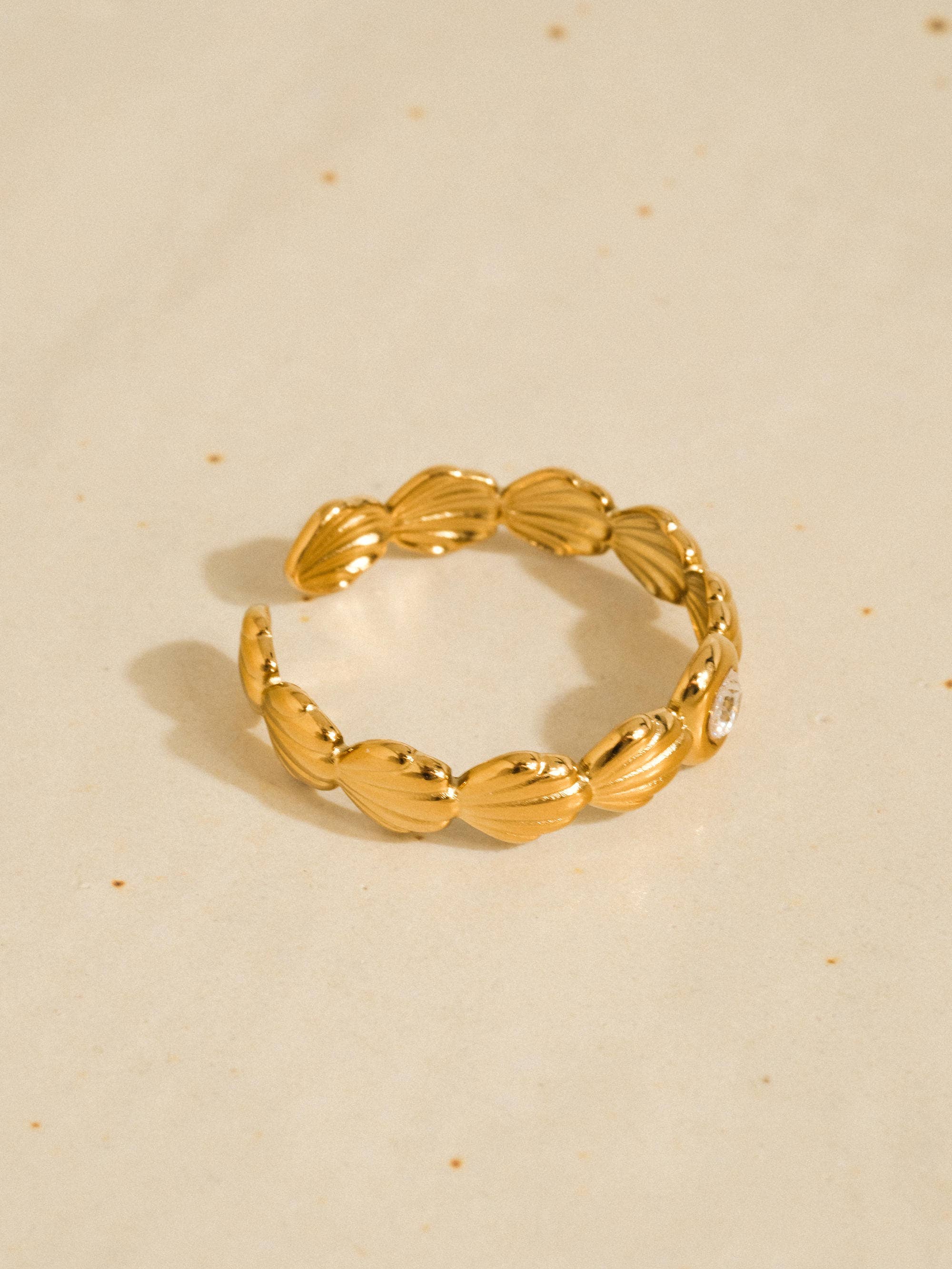 Féerie 18K Gold Non-Tarnish Shell Band CZ Ring
