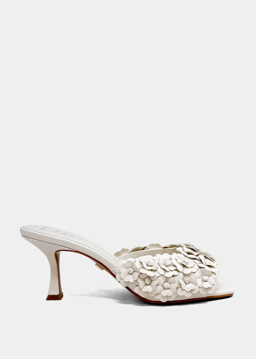Elsa Heel