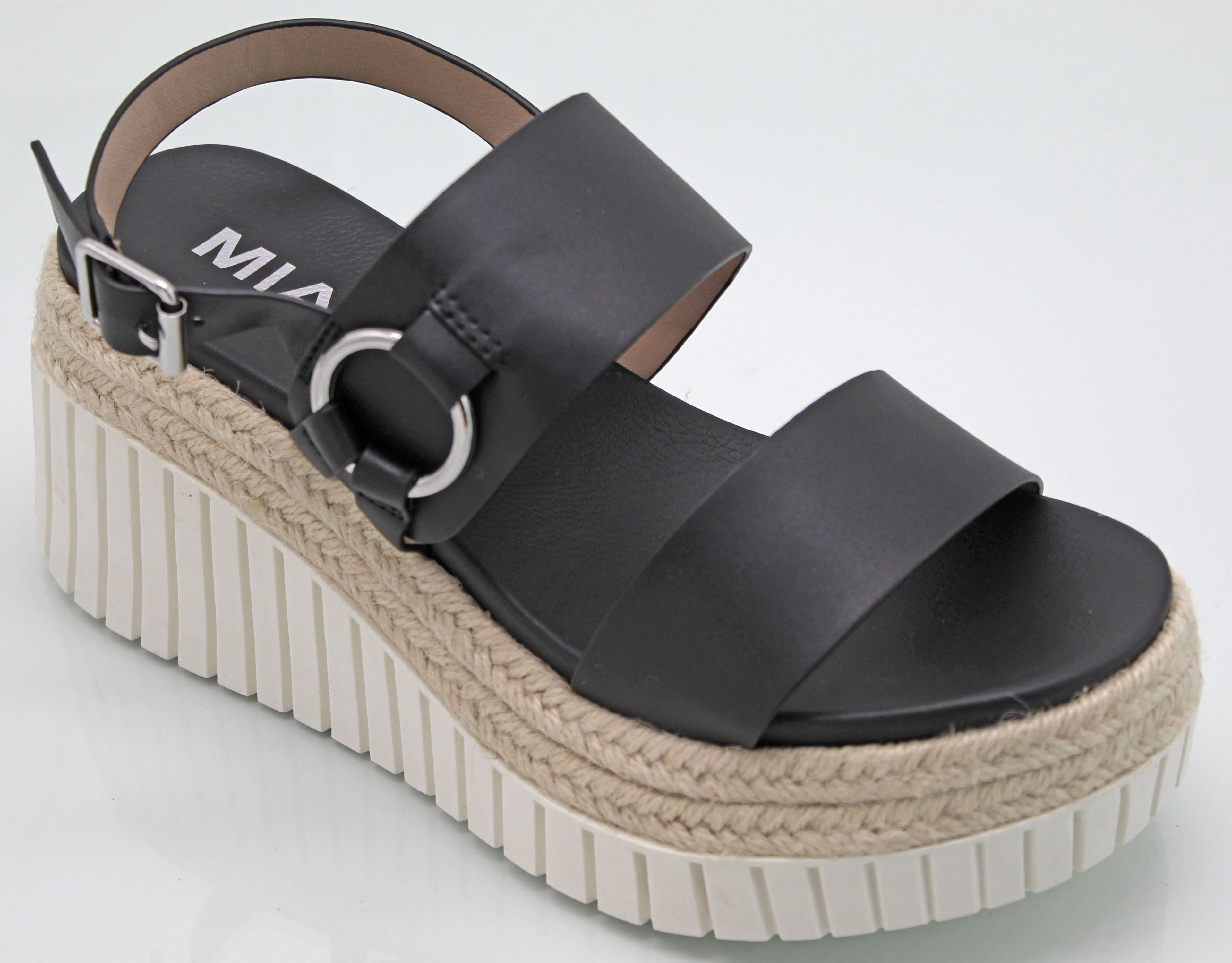 Mia Yuna Sandal