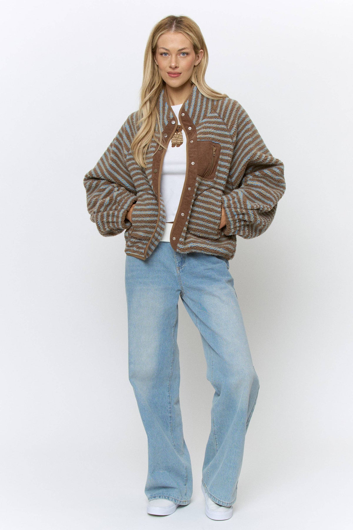 OVERSIZED PRINTED FLEECE JACKET