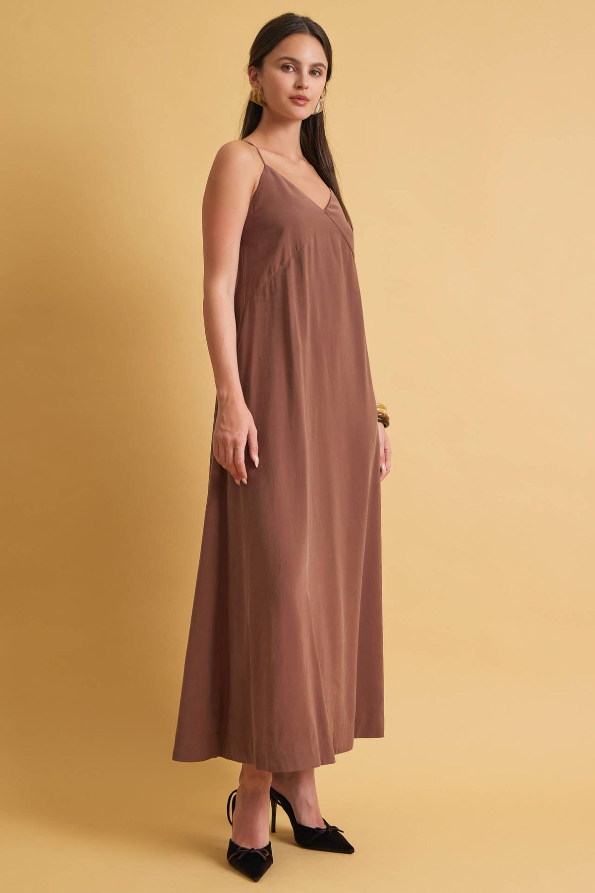 STRAPPY TRAPEZE MAXI DRESS