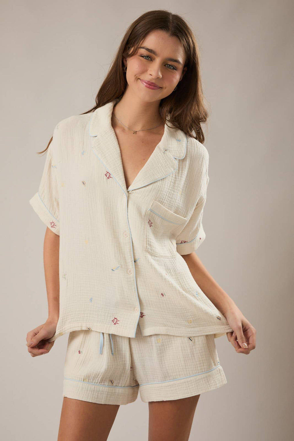 EMBROIDERED DETAIL SHORT SLEEVE PAJAMA TOP
