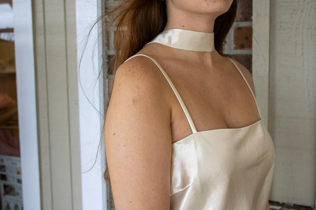 Cyra Neck Tie Top