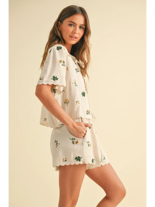 Floral Embroidery Linen Set