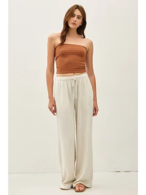 strapless top